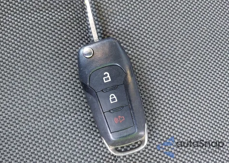 2016 Ford F-150 Xl из США, поврежденный, VIN 1FTMF1EP7GKF21534